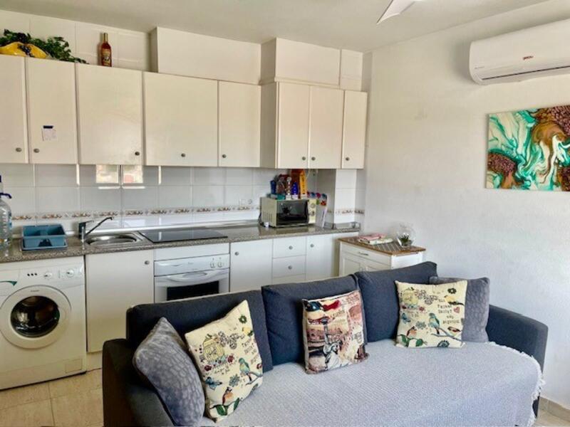2 Cuarto Villa en venta