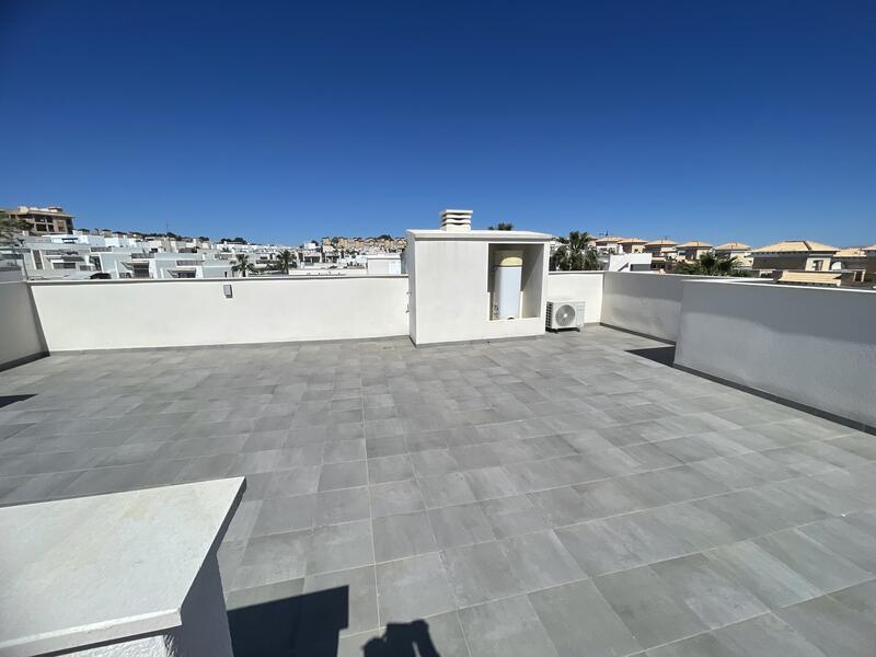 2 Cuarto Villa en venta