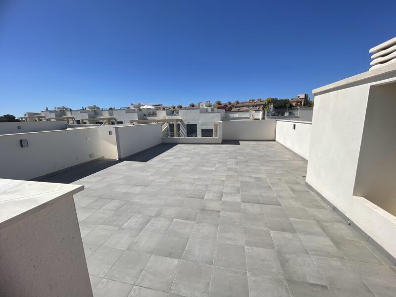 2 Cuarto Villa en venta