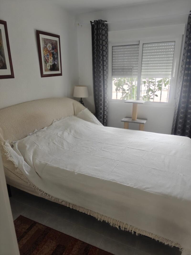 2 Cuarto Villa en venta