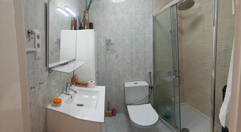 2 Cuarto Villa en venta