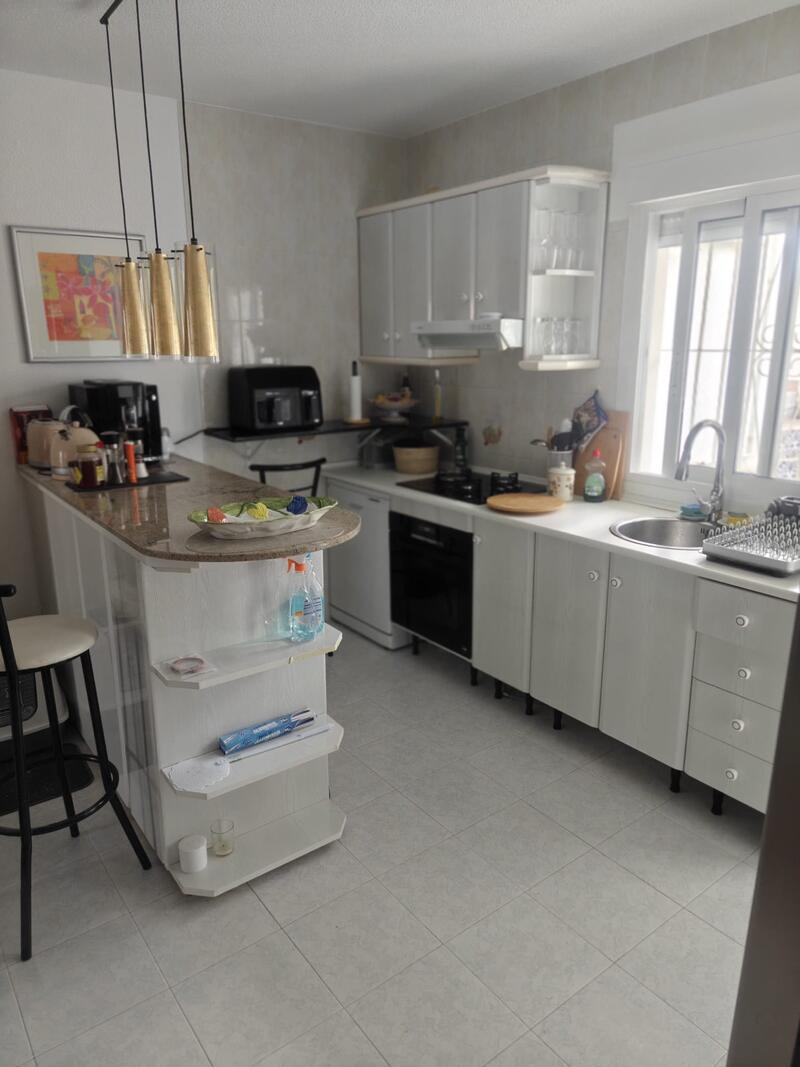 2 Cuarto Villa en venta
