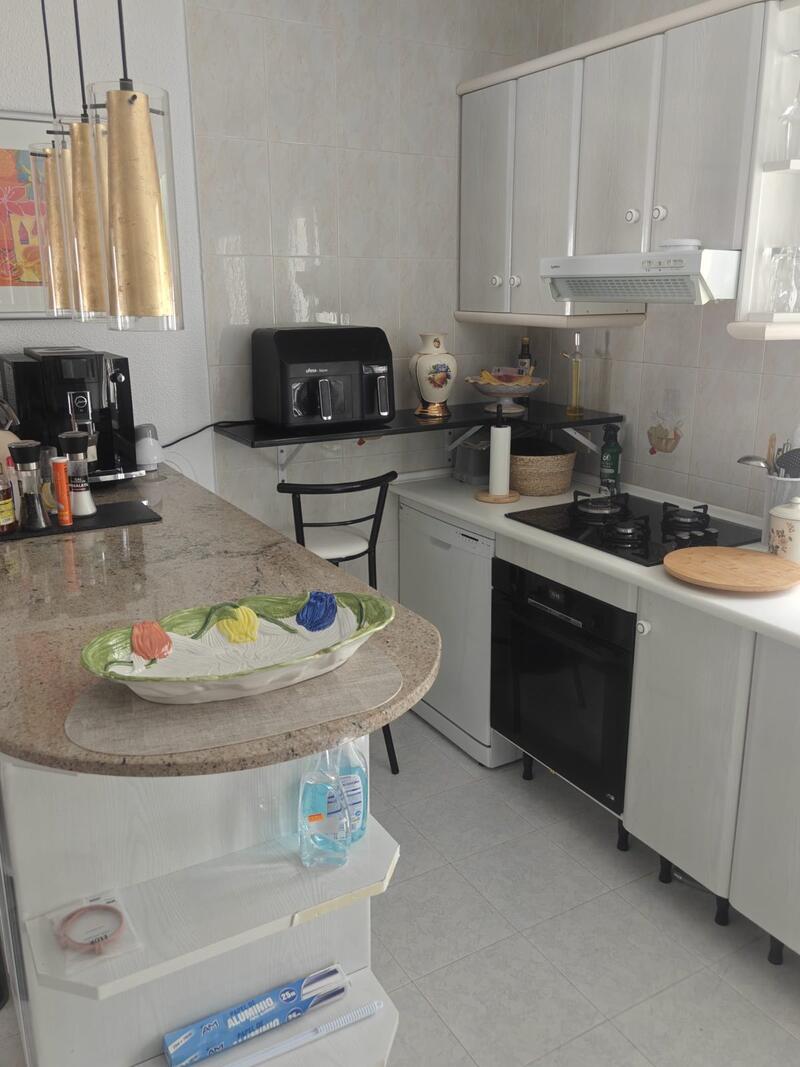 2 Cuarto Villa en venta