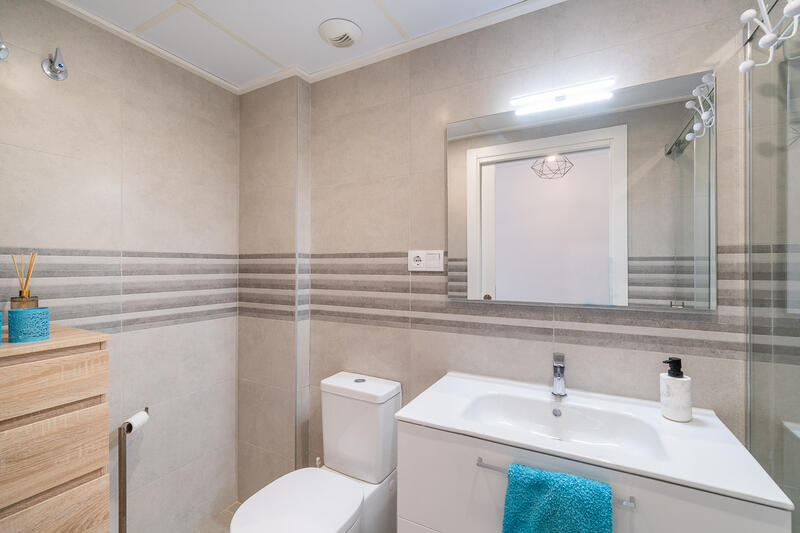 2 slaapkamer Appartement Te koop