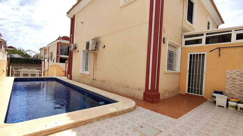 3 sovrum Villa till salu 3 sovrum Villa till salu