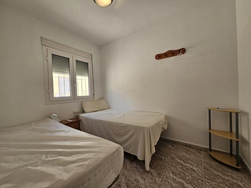 2 Cuarto Villa en venta