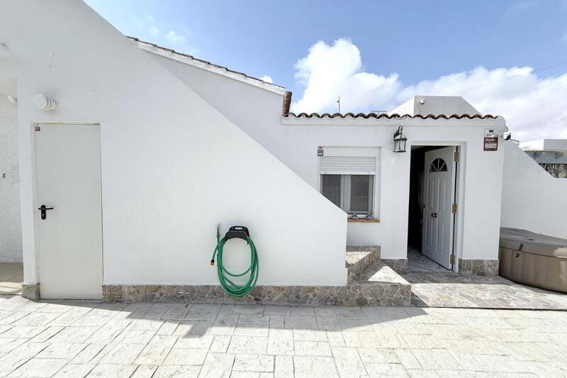 1 chambre Villa à vendre 1 chambre Villa à vendre