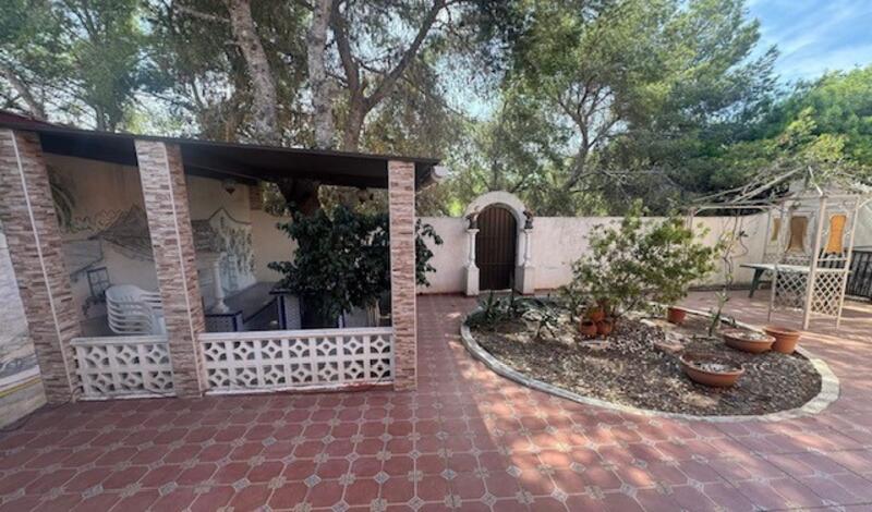 4 bedroom Villa for sale