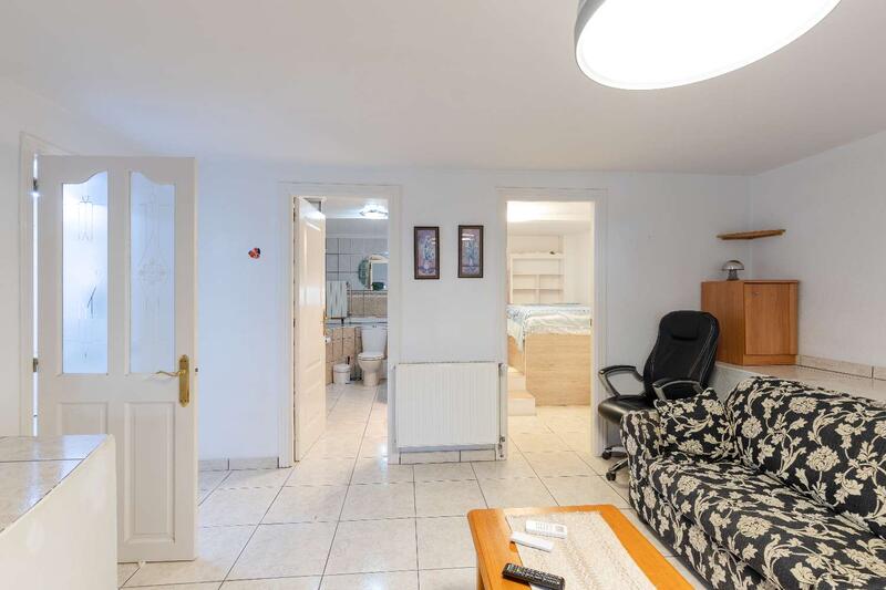 3 Schlafzimmer Villa zu verkaufen 3 Schlafzimmer Villa zu verkaufen