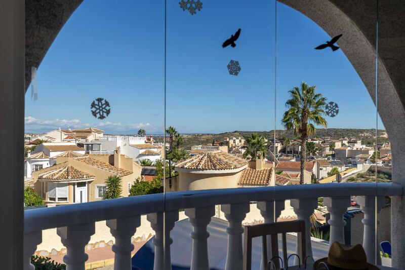 3 Schlafzimmer Villa zu verkaufen 3 Schlafzimmer Villa zu verkaufen