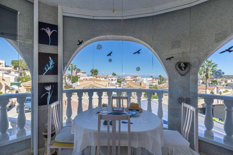 3 Schlafzimmer Villa zu verkaufen 3 Schlafzimmer Villa zu verkaufen