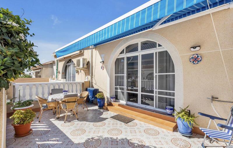 Villa till salu i Torrevieja, Alicante