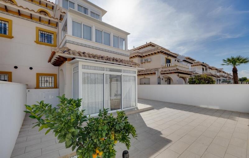 3 Cuarto Villa en venta