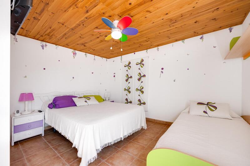 2 Cuarto Villa en venta