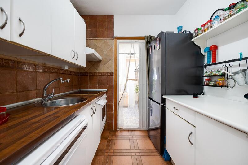 2 Cuarto Villa en venta