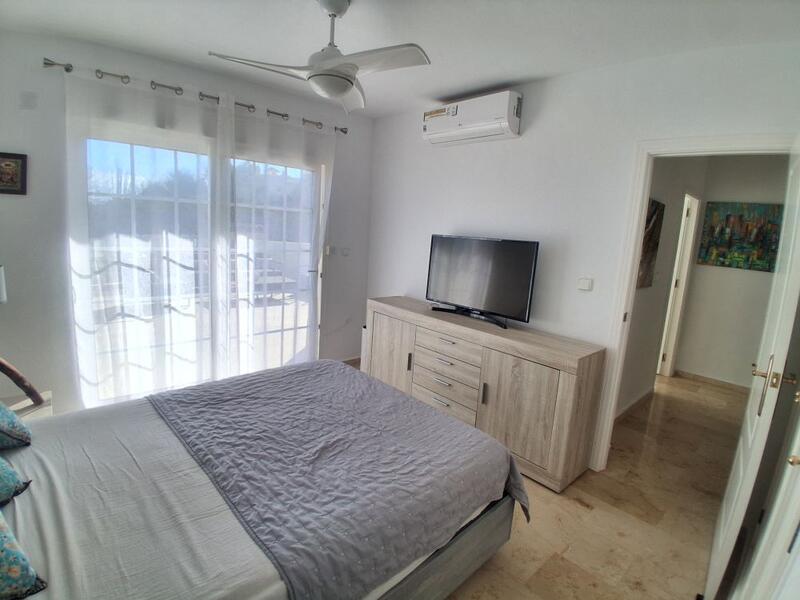 4 slaapkamer Villa Te koop