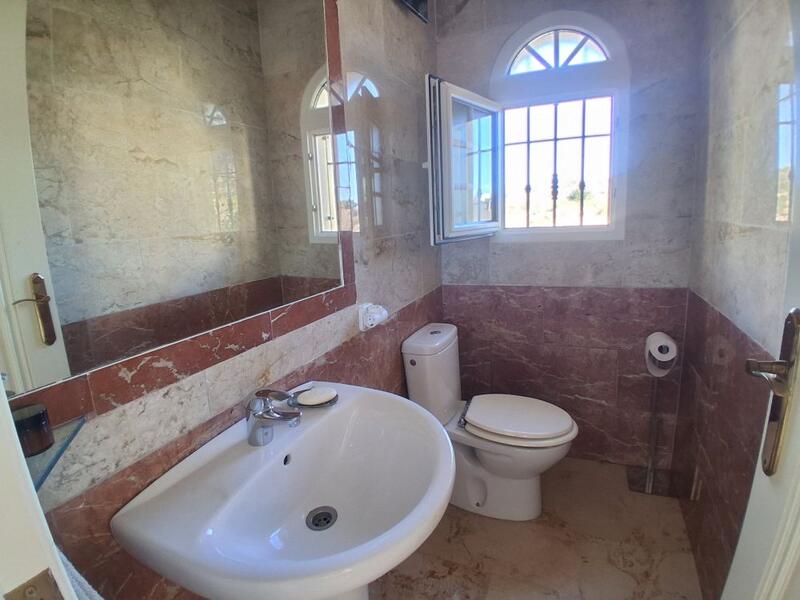 4 slaapkamer Villa Te koop