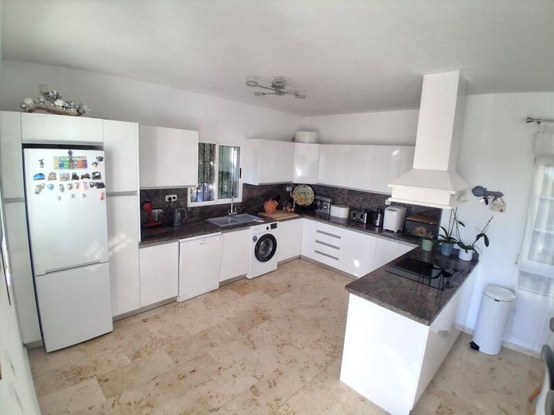 4 slaapkamer Villa Te koop