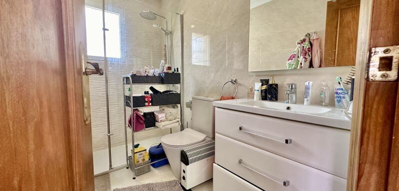 3 slaapkamer Villa Te koop 3 slaapkamer Villa Te koop