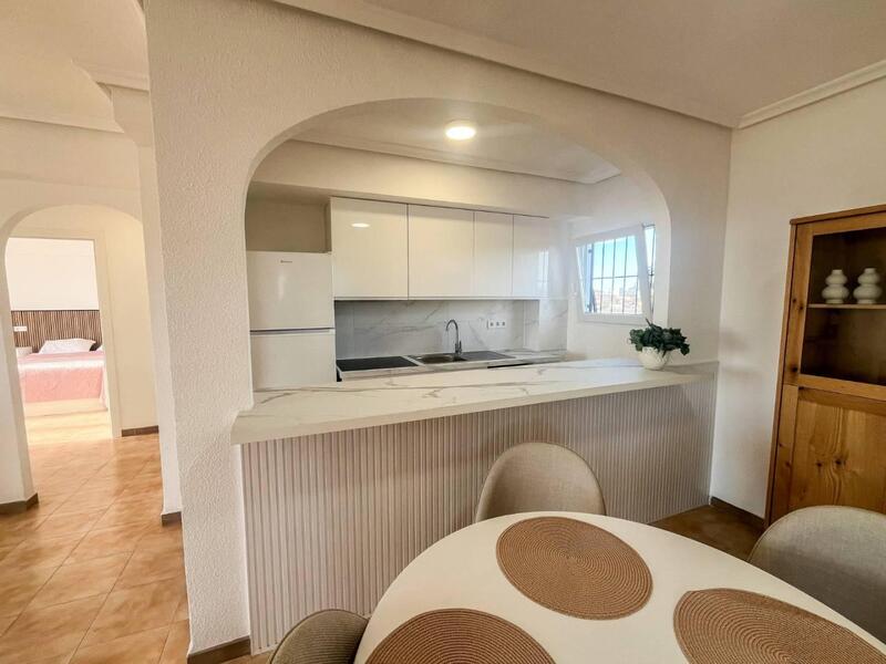 2 slaapkamer Appartement Te koop 2 slaapkamer Appartement Te koop