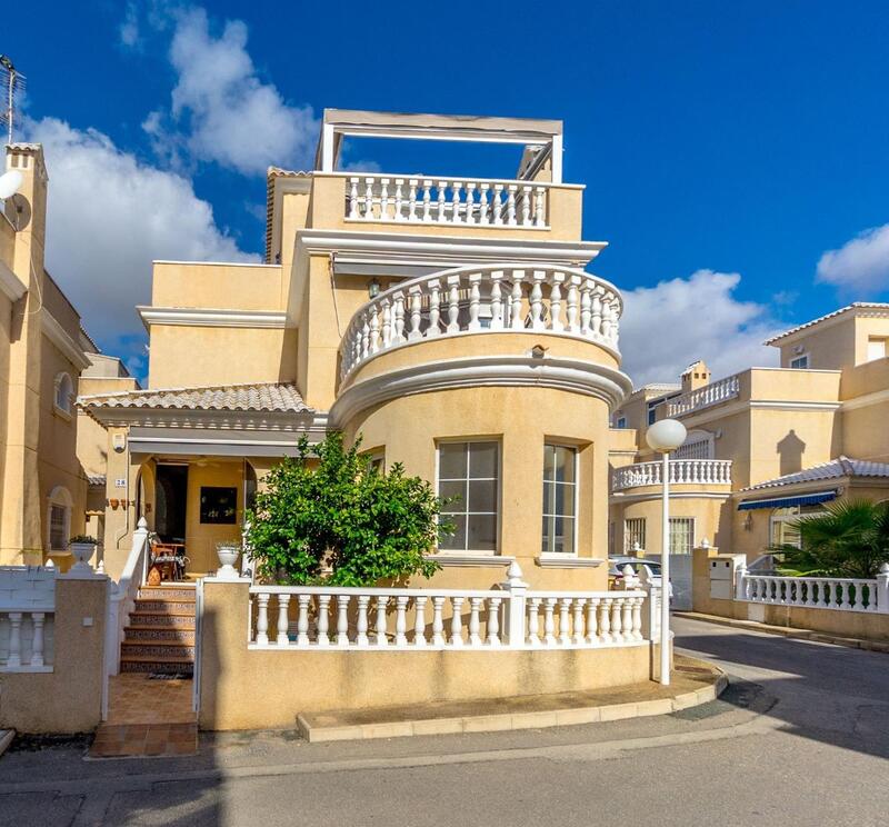 3 sovrum Villa till salu 3 sovrum Villa till salu