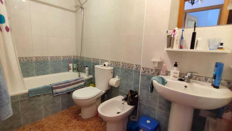 2 Cuarto Villa en venta