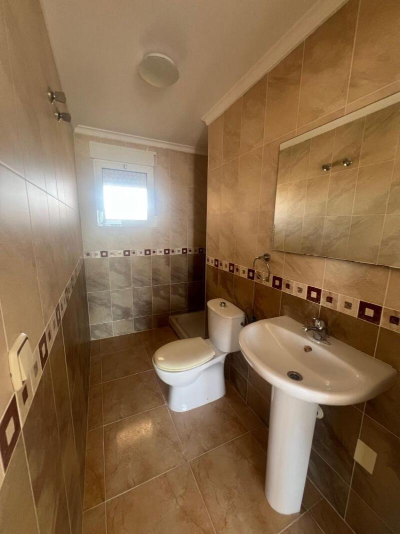 2 bedroom Apartment for sale 2 bedroom Apartment for sale