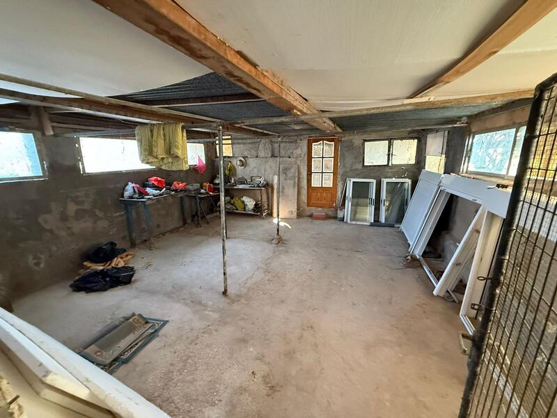 2 bedroom Land for sale