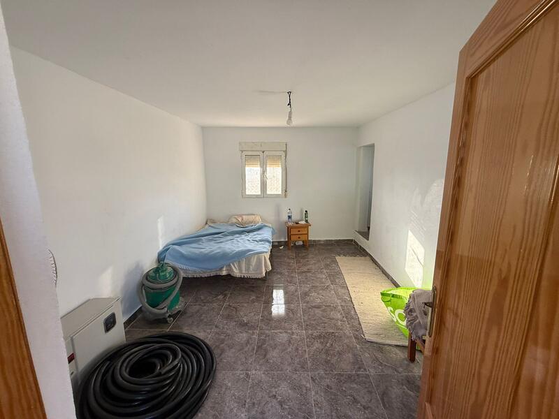 2 bedroom Land for sale