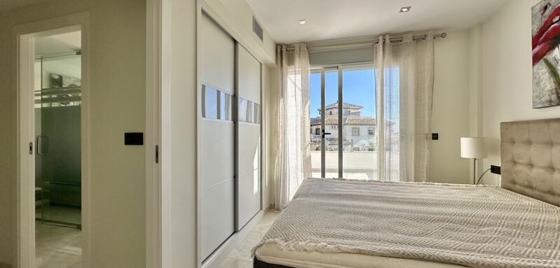 3 slaapkamer Villa Te koop 3 slaapkamer Villa Te koop