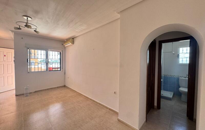 2 bedroom Villa for sale