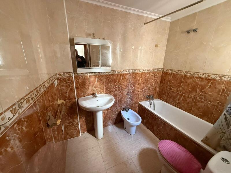 2 Cuarto Villa en venta