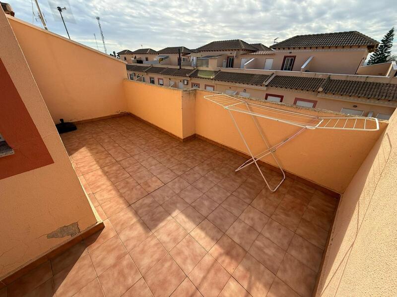 2 Cuarto Villa en venta