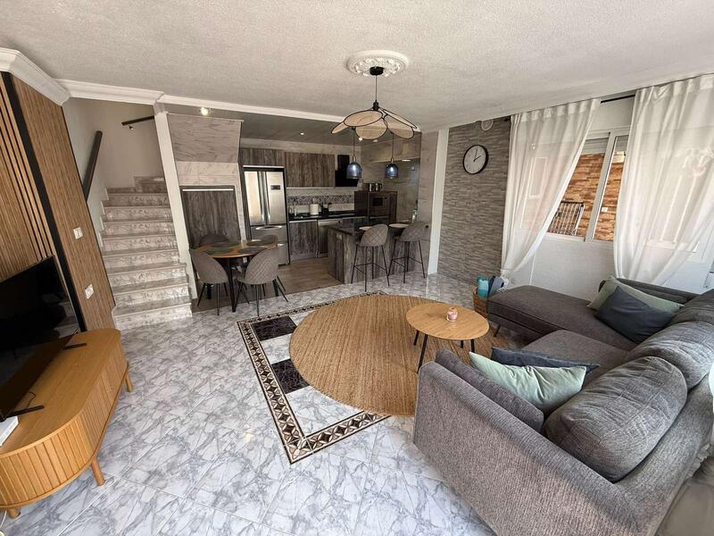 3 Cuarto Villa en venta