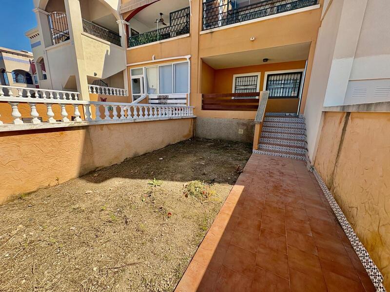 2 soverom Villa til salgs 2 soverom Villa til salgs