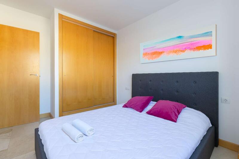 3 спальная комната квартира продается