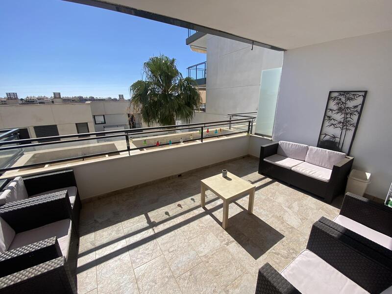 3 спальная комната квартира продается