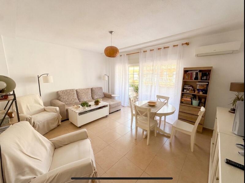 Apartment for sale in Torrevieja, Alicante