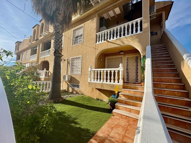 Villa for sale in Playa Flamenca, Alicante