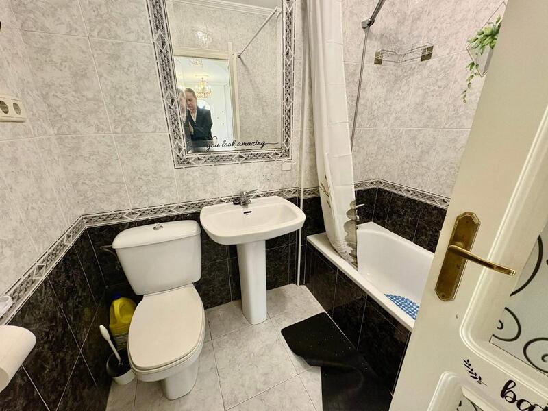2 sovrum Villa till salu