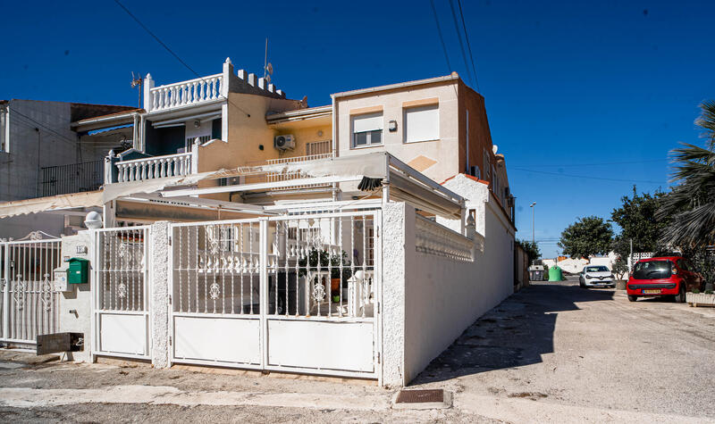 2 bedroom Villa for sale