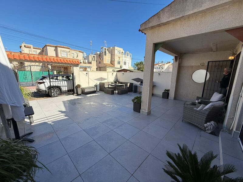 2 bedroom Villa for sale