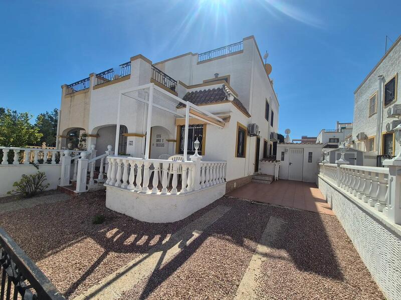 3 chambre Villa à vendre dans Playa Flamenca, Alicante