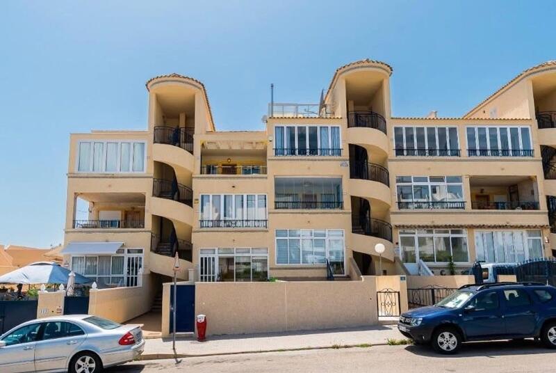 2 спальная комната квартира продается