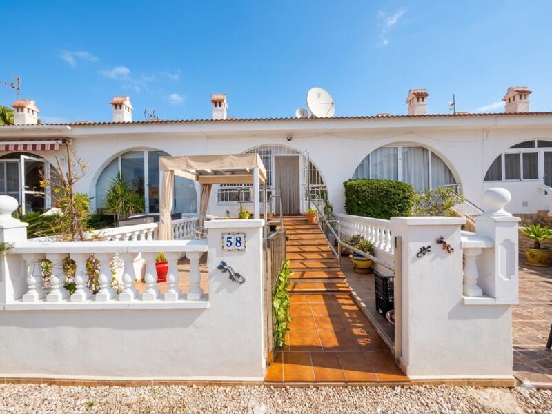 Villa à vendre dans Ciudad Quesada, Alicante Villa à vendre dans Ciudad Quesada, Alicante
