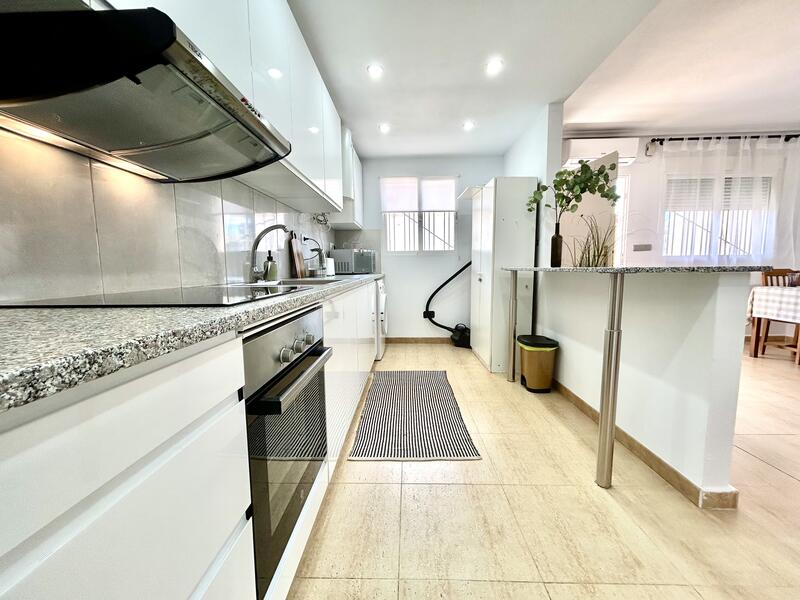 2 Cuarto Villa en venta