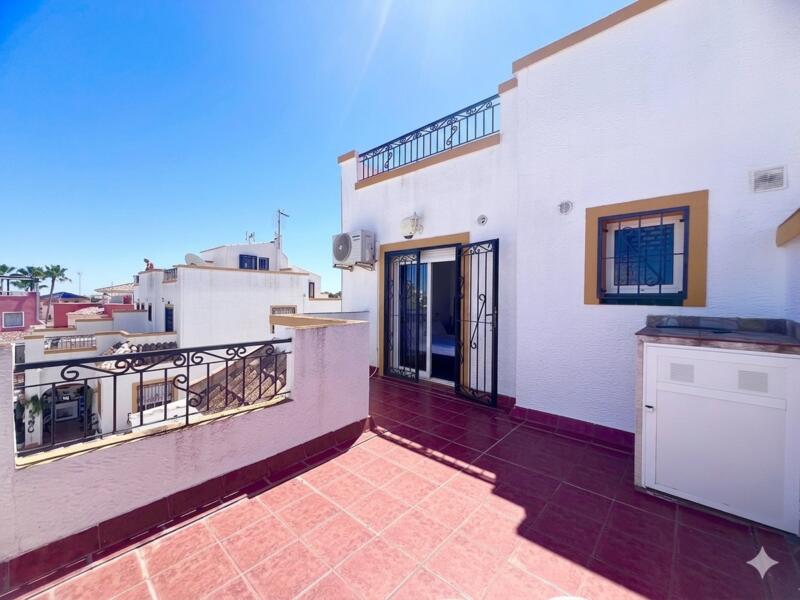 3 Cuarto Villa en venta