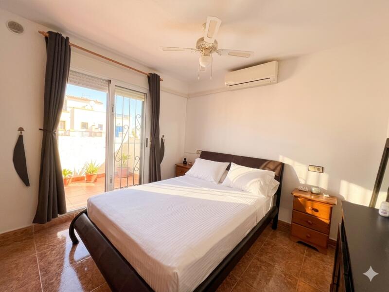 3 Cuarto Villa en venta