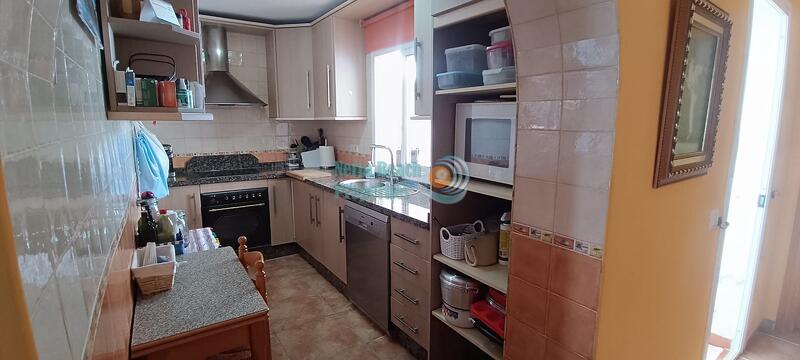 3 спальная комната вилла продается