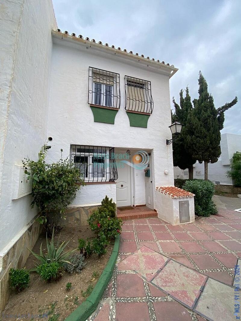 Villa for sale in El Peñoncillo, Málaga